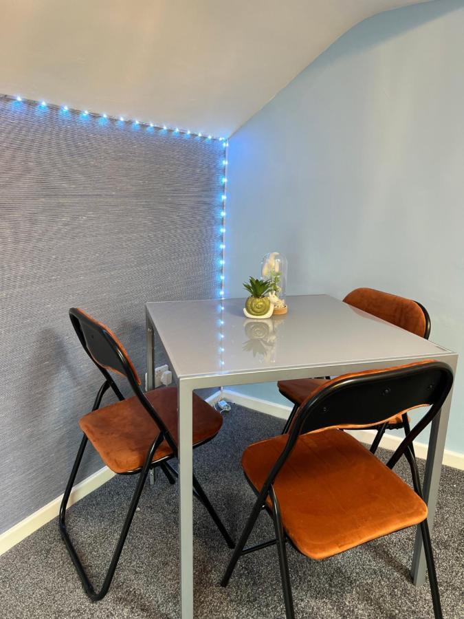 Quirky Attic Blackpool Extérieur photo