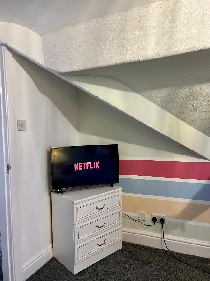 Quirky Attic Blackpool Extérieur photo