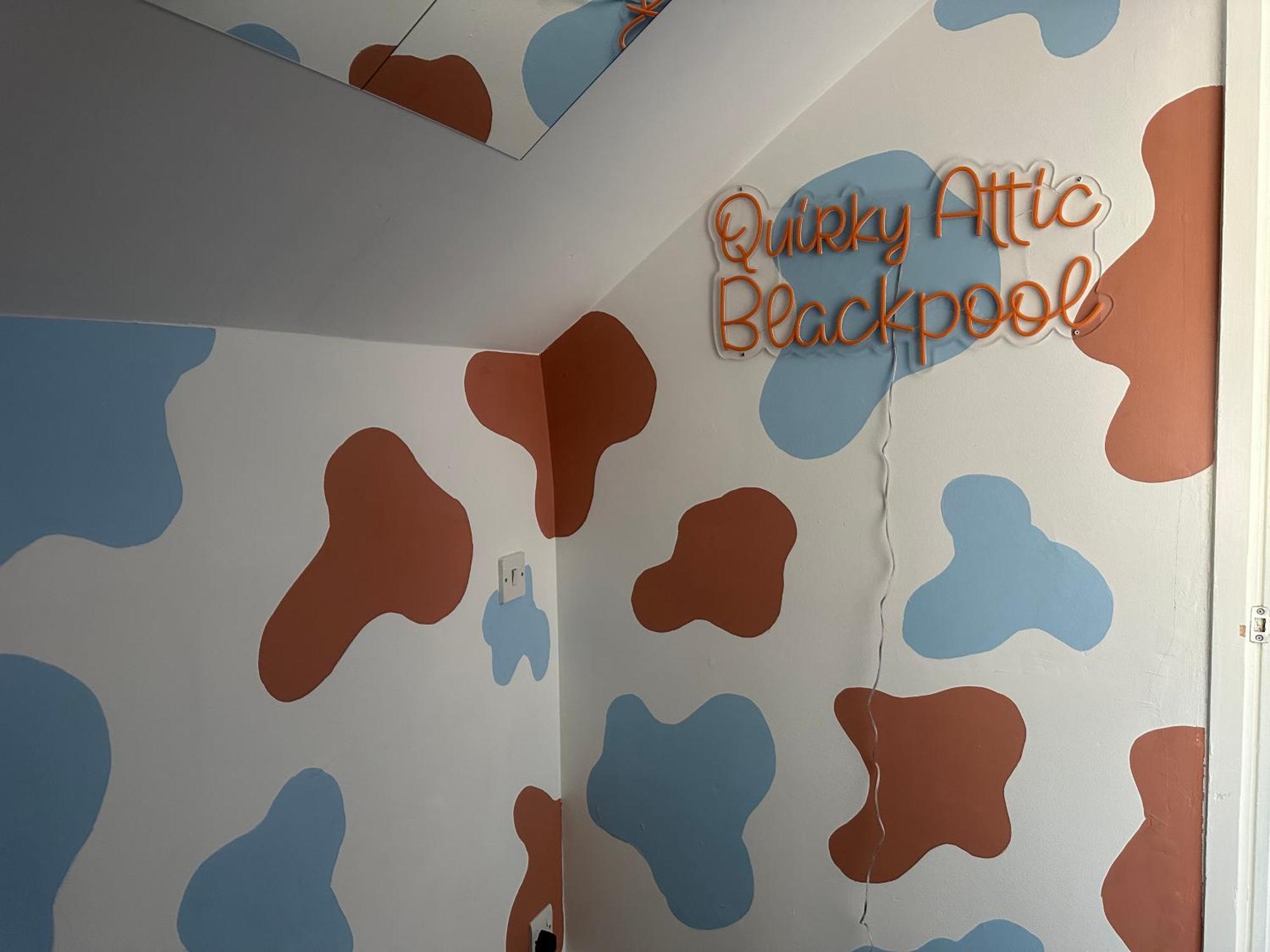 Quirky Attic Blackpool Extérieur photo