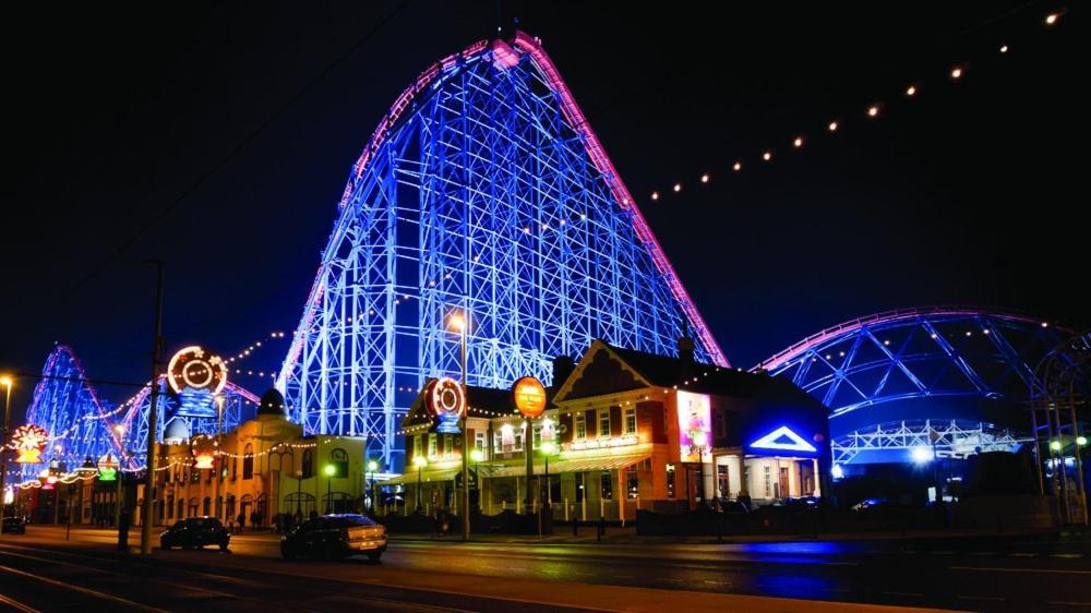 Quirky Attic Blackpool Extérieur photo